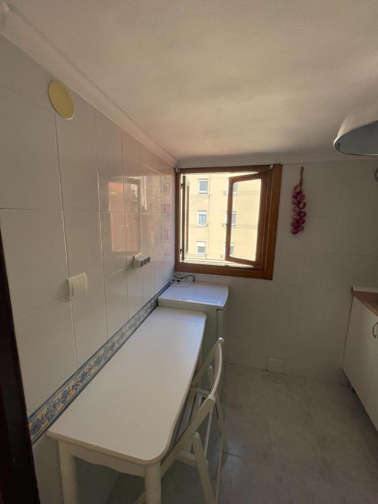 Apartamento Pisito en pleno centro Santander Exterior foto